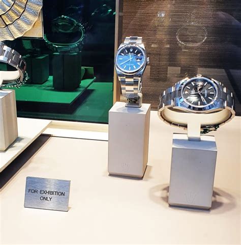 Rolex’s “Exhibition Only” watch displays are driving customers 